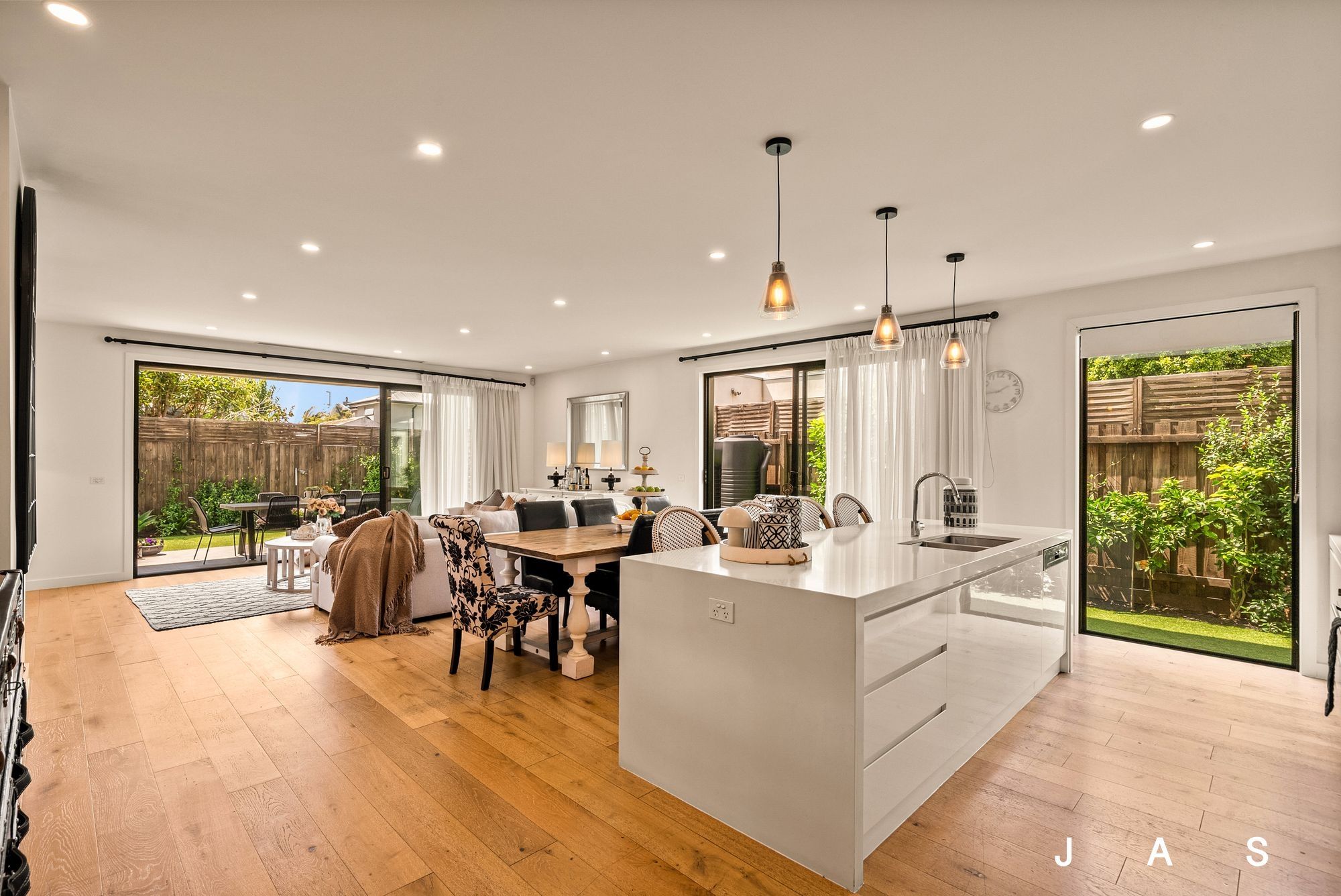 116 The Avenue Spotswood VIC, Spotswood - Thumbnail 5
