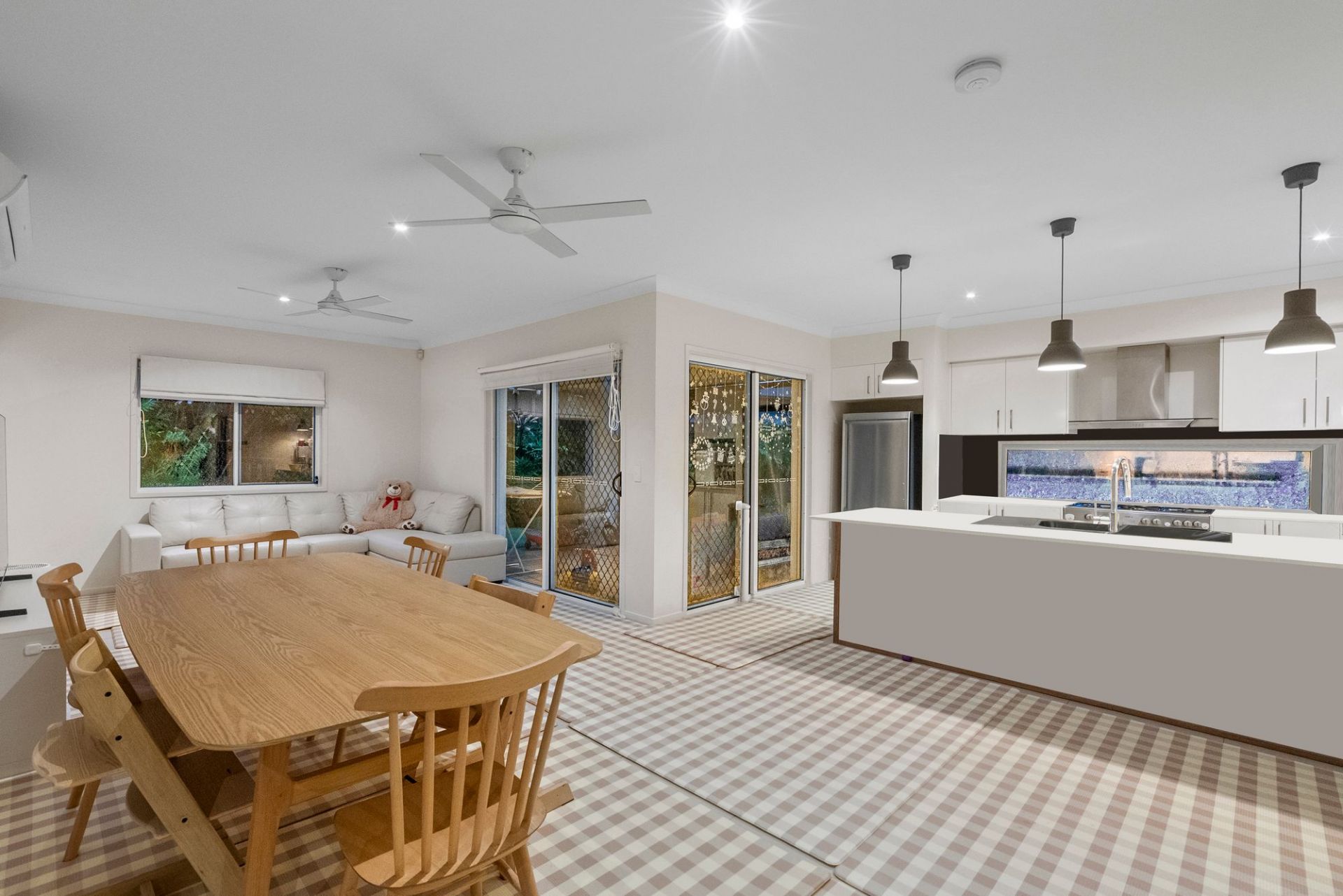 25 Manhattan Crescent North Lakes QLD, North Lakes - Thumbnail 3