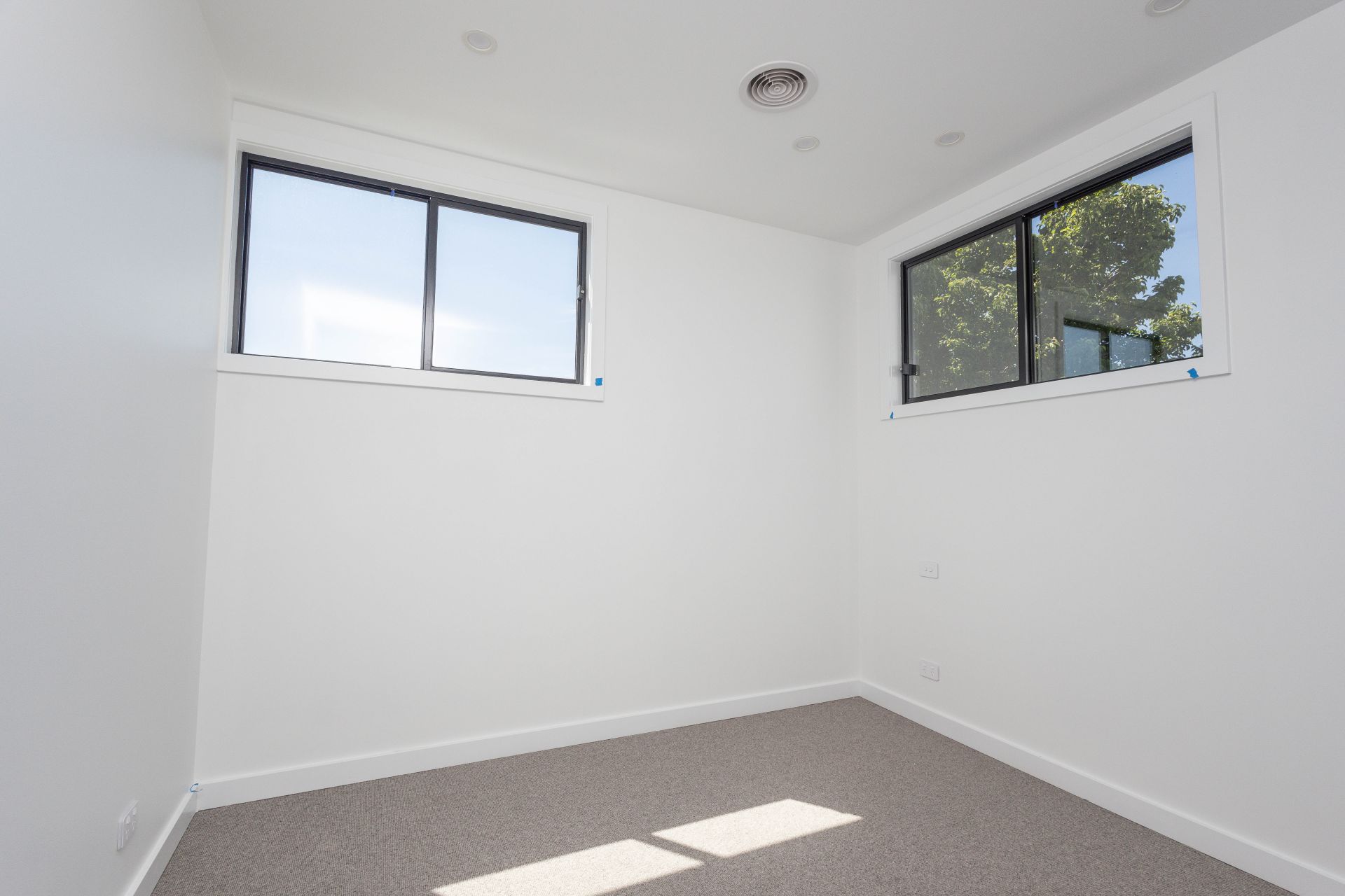 Stunning As New 3-Bedroom Townhouse - Luxury Living at Its Best!