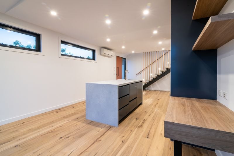 2/1 James Place, Elwood - Thumbnail 4