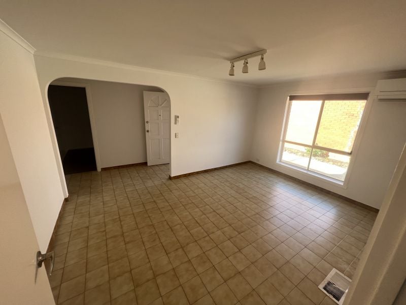 2/41 Messmate Street, Lalor