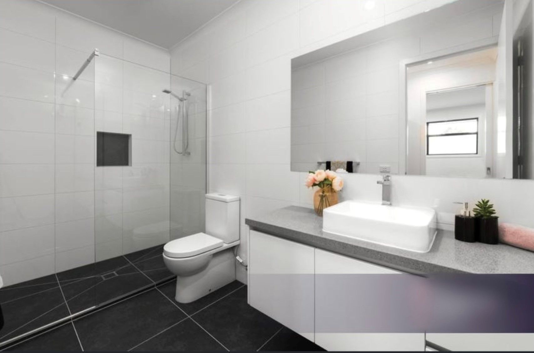 FINE FINISHES, EXPANSIVE SPACES