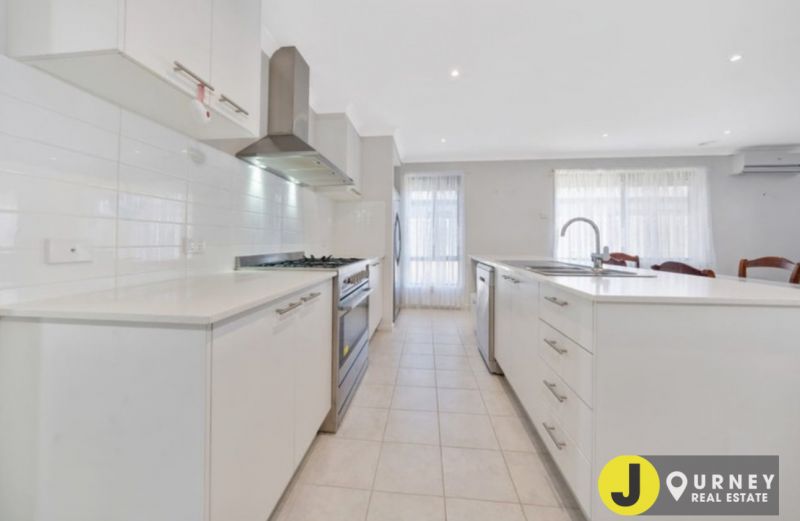 12 Caxton Close, Clyde VIC, Clyde - Thumbnail 4
