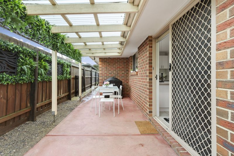 2/4 Grimwade Court, Epping