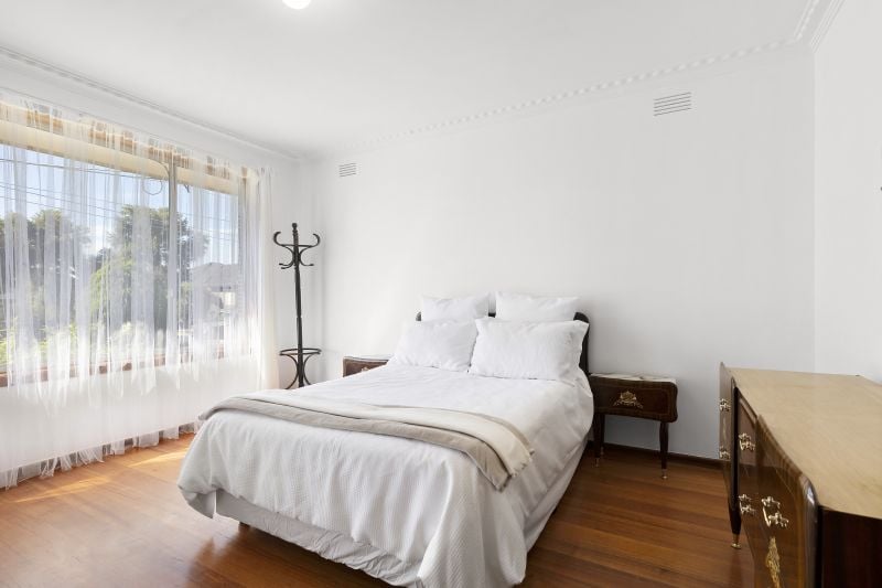 5 Godley Street, Reservoir