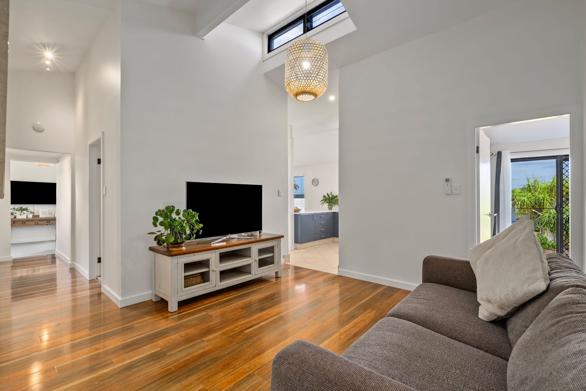 7 Caloola Close Bateau Bay NSW, Bateau Bay - Thumbnail 2