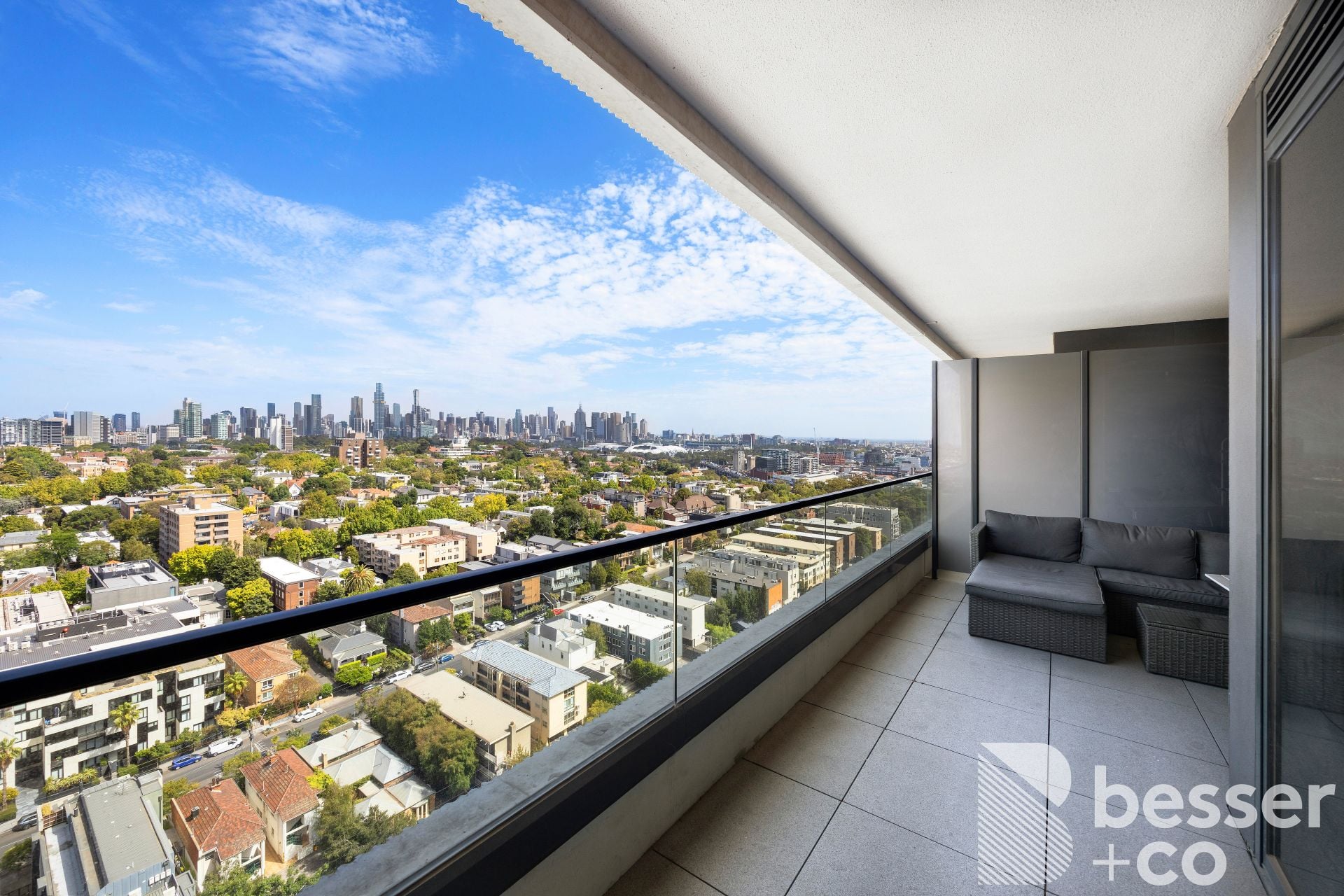 2203/3 Yarra Street, South Yarra - Thumbnail 2
