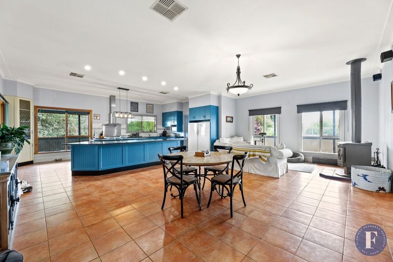 6 Campbells, Road, Young NSW, Road, Young - Thumbnail 7