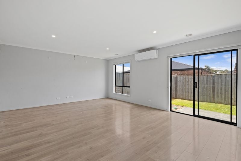 9 Camrose Street, Mickleham