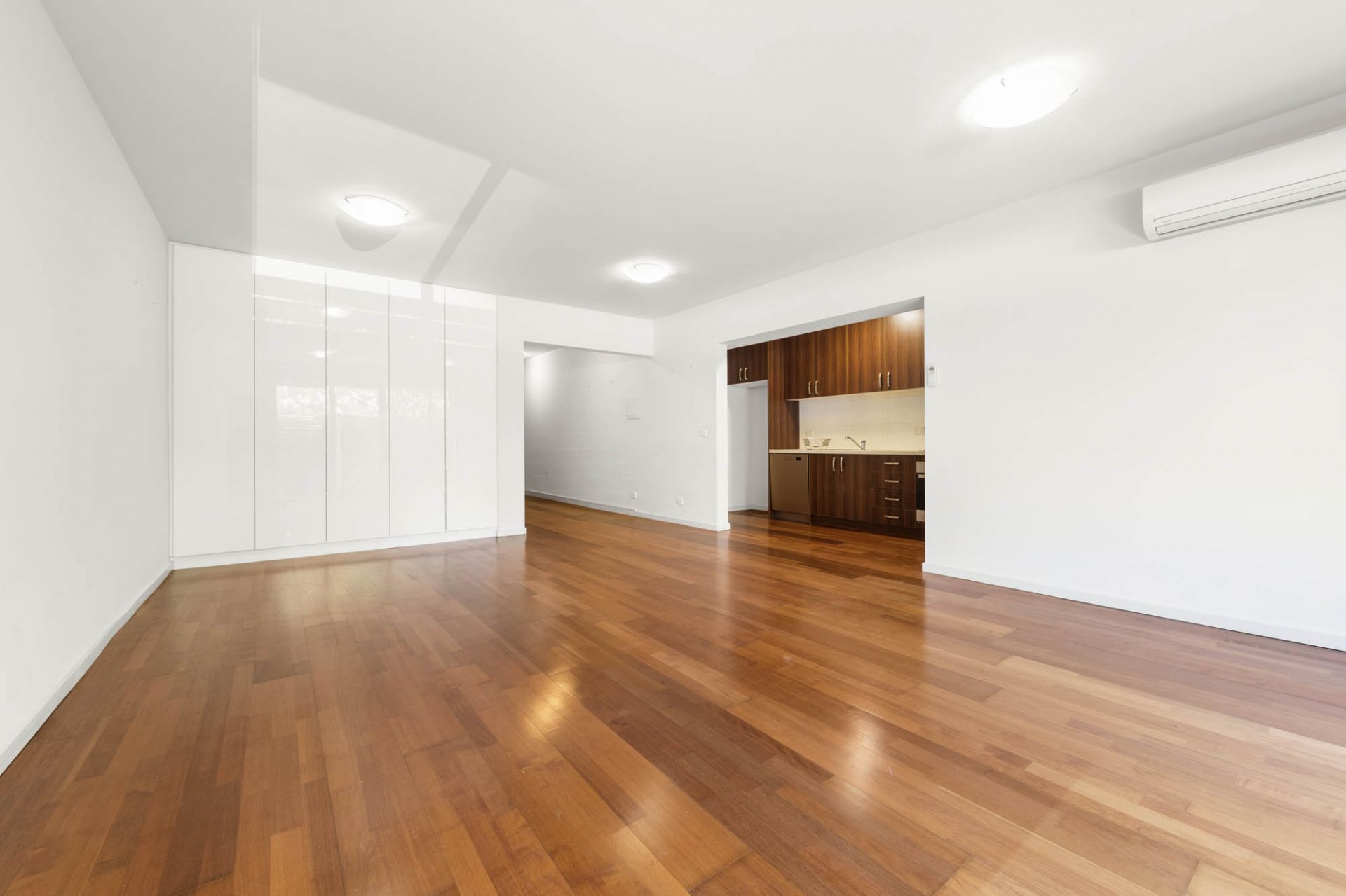 1/374 Dandenong Road, Caulfield North - Thumbnail 4