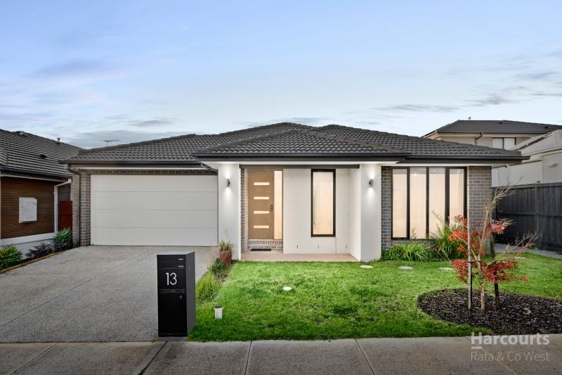13 Anghor Drive, Fraser Rise