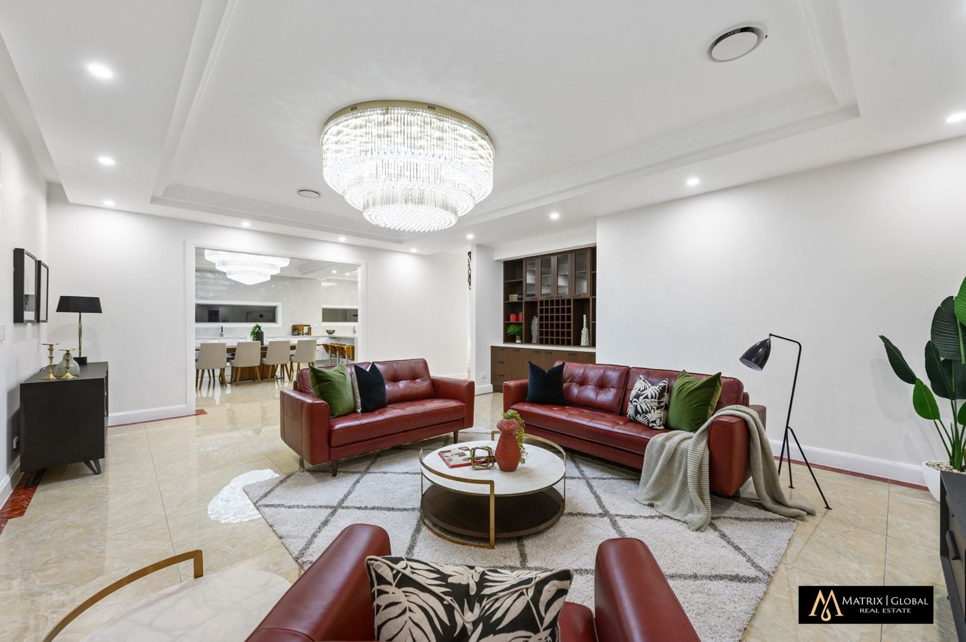 22 Erave Avenue, Runaway Bay - Thumbnail 5