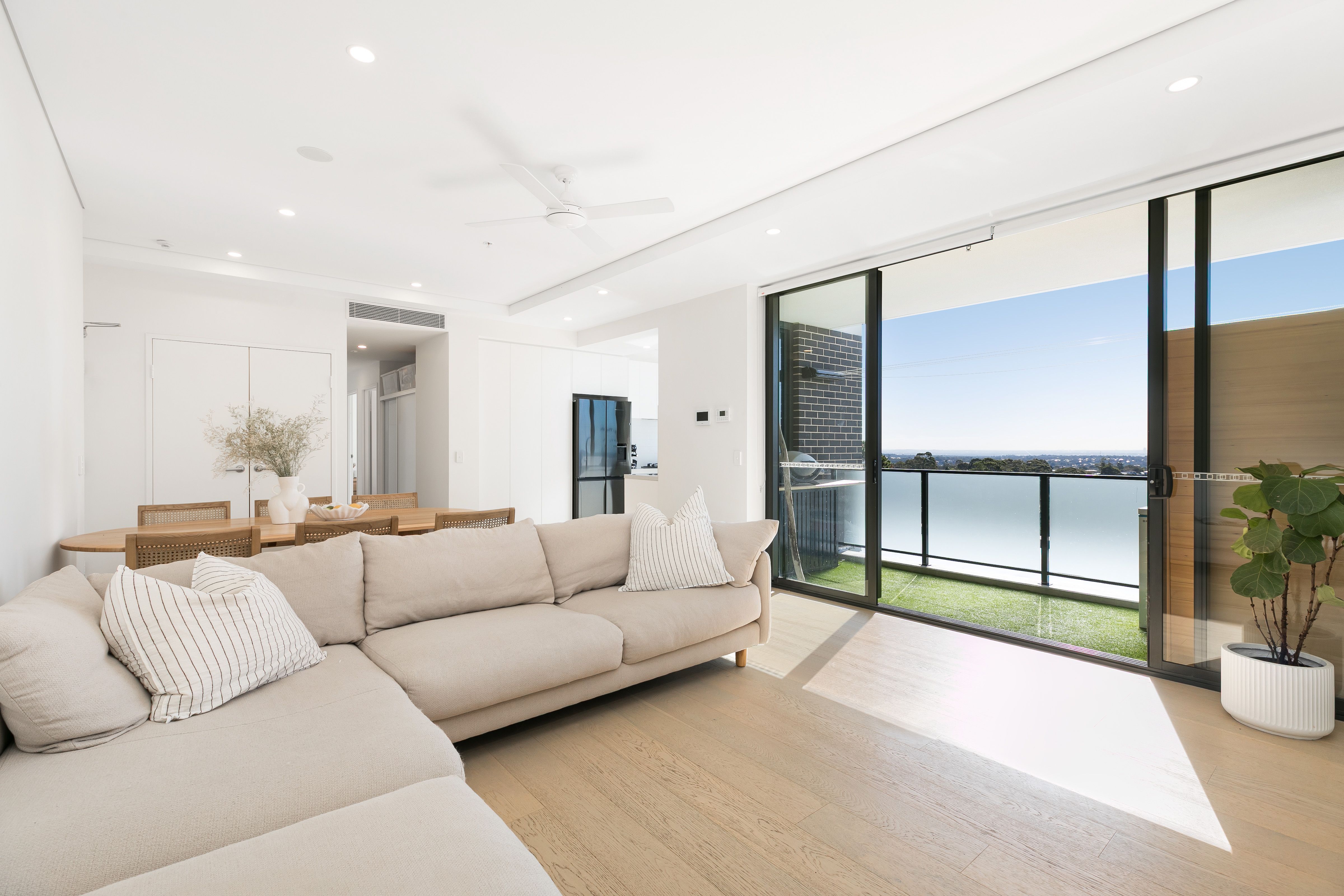 405/102-104 Caldarra Avenue ENGADINE 2233