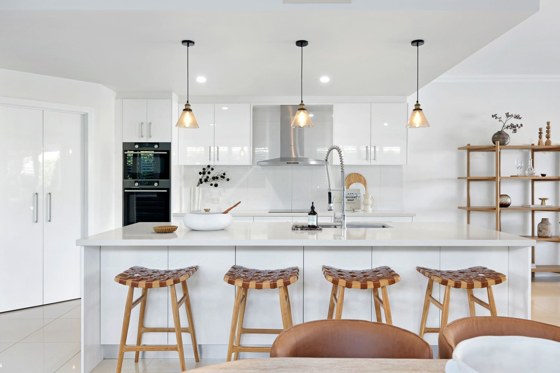 2/107 Bayview Street, Runaway Bay QLD 4216, Runaway Bay - Thumbnail 3