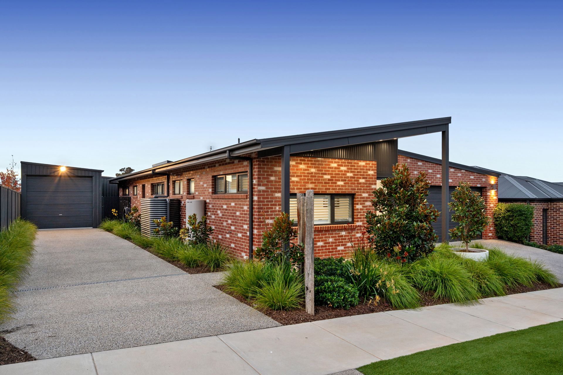14 Downing Drive, Junortoun, Junortoun, Junortoun - Thumbnail 4