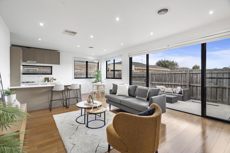 2/21 William Street, Lalor