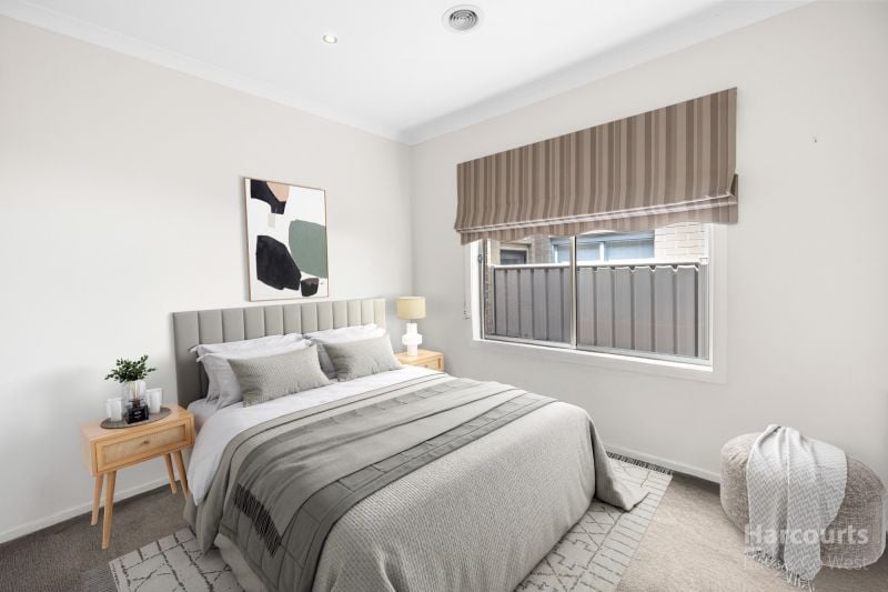 113 Oakview Parade, Caroline Springs