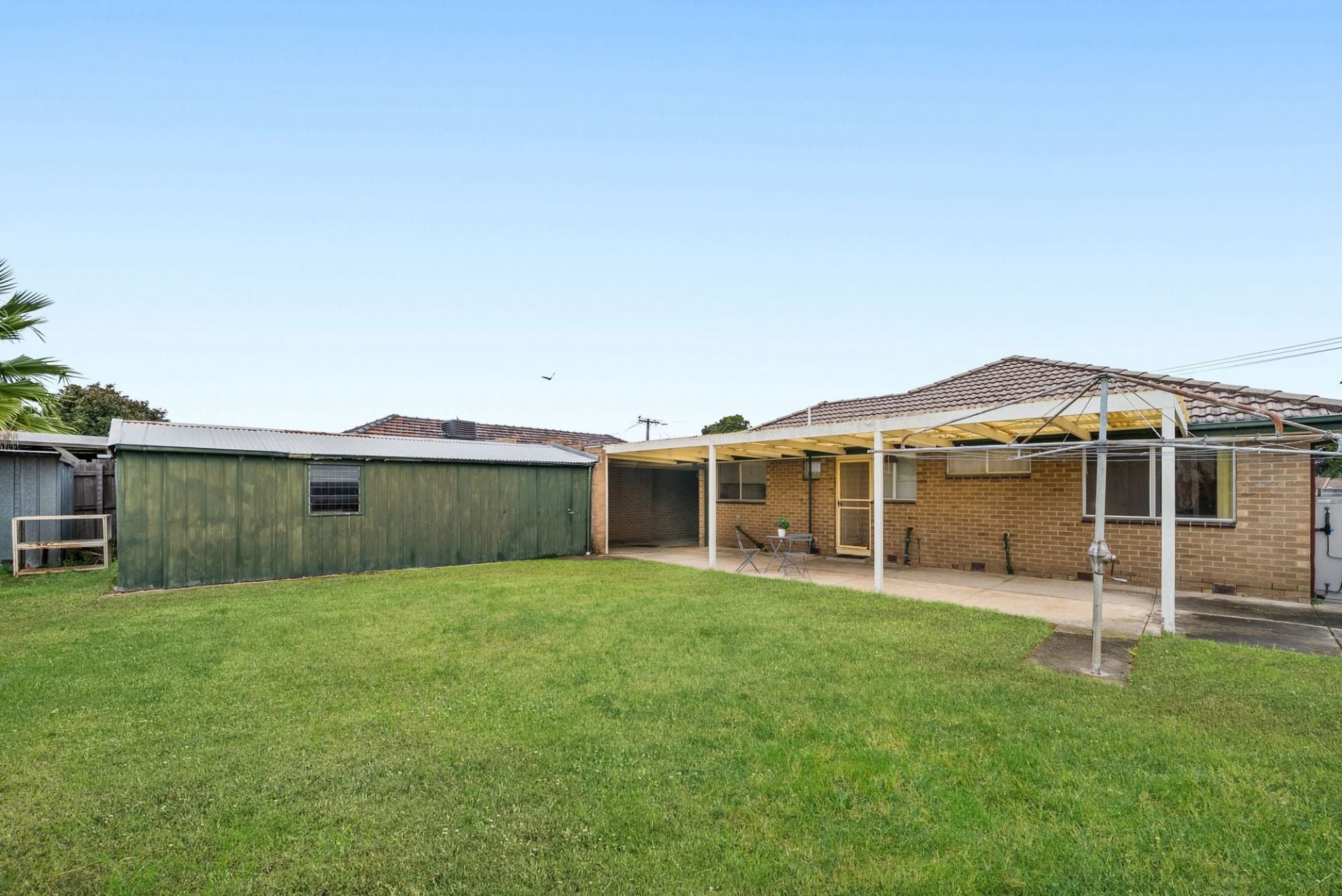 Light-Filled Family Living in a Convenient Lalor Location