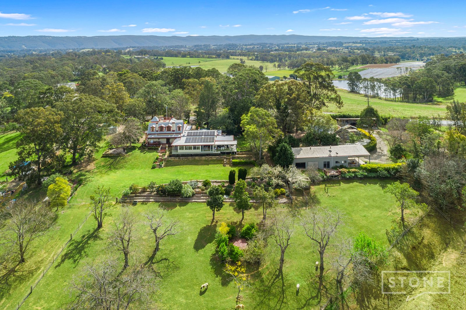 266 Crooked Lane, North Richmond, North Richmond - Image 1