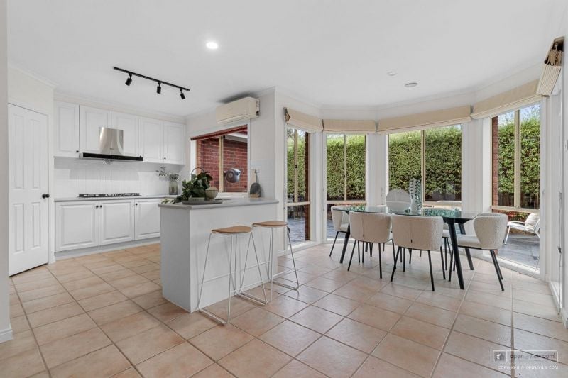 40 Hannora Crescent Croydon VIC, Croydon - Thumbnail 6