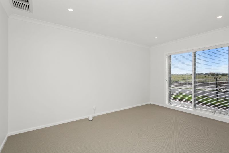 69 Lakeridge Drive, Wollert