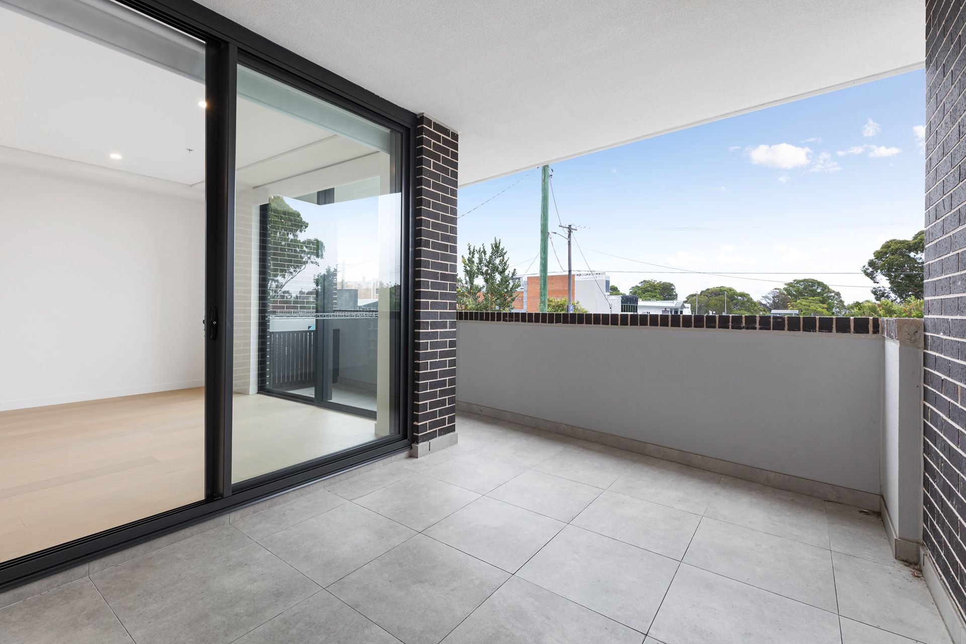 103/102-104 Caldarra Avenue ENGADINE 2233