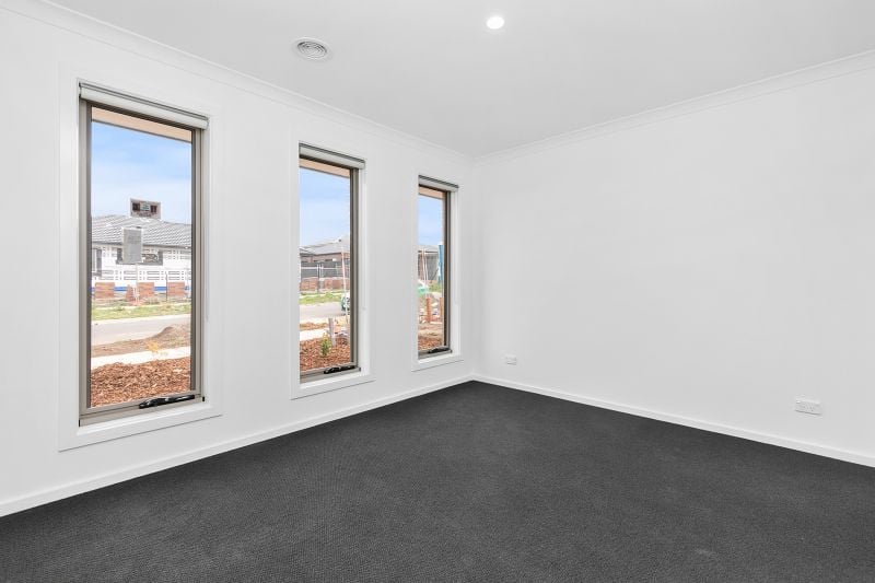 51 Oleander Circuit, Beveridge