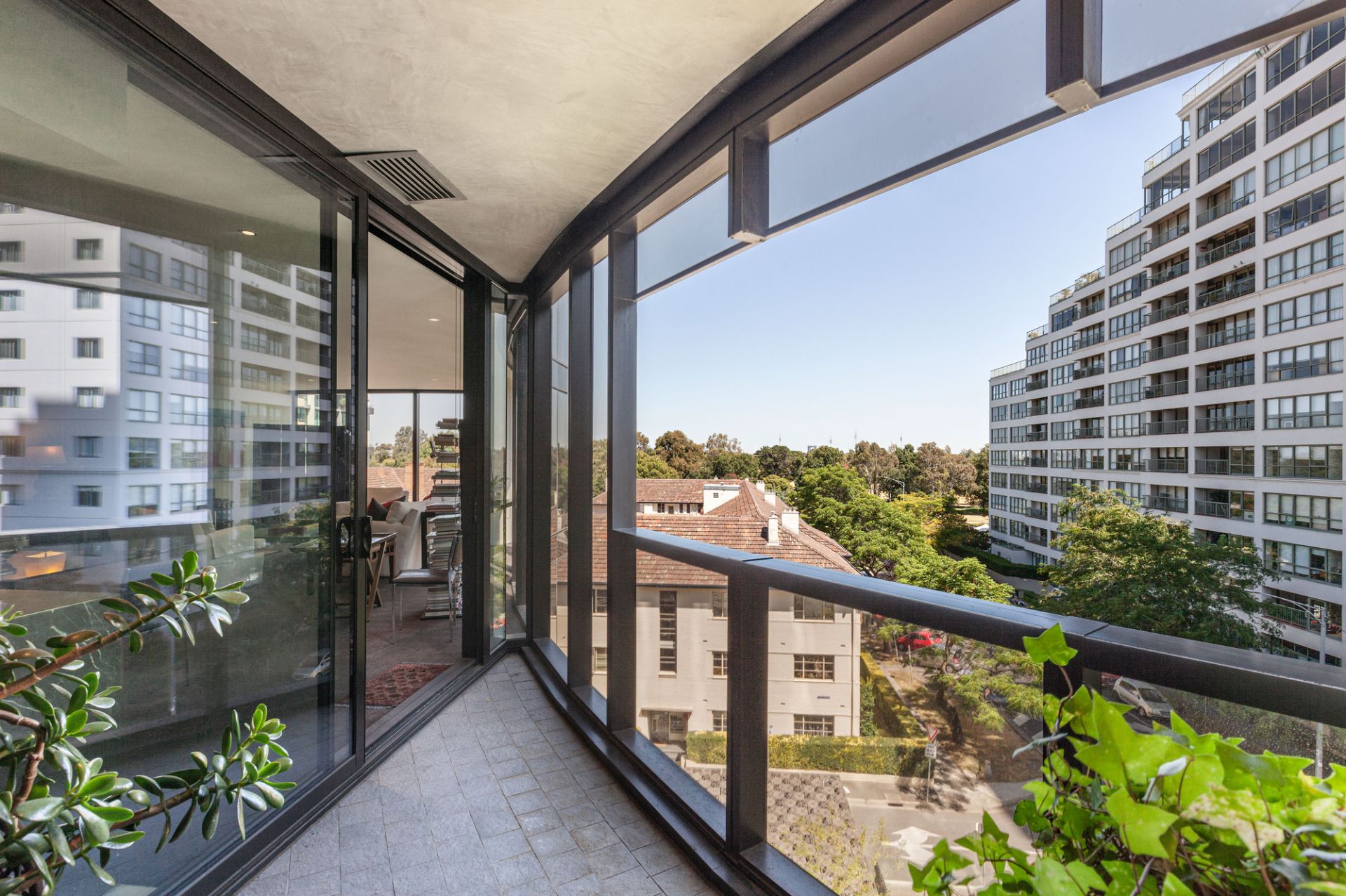 503/454 St Kilda Road, Melbourne, Melbourne - Thumbnail 3