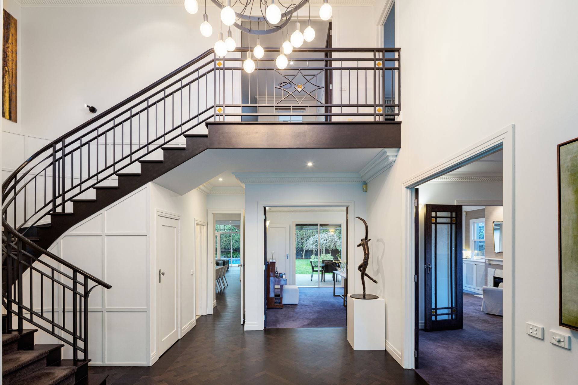137 Finch Street, Glen Iris, Glen Iris - Thumbnail 3