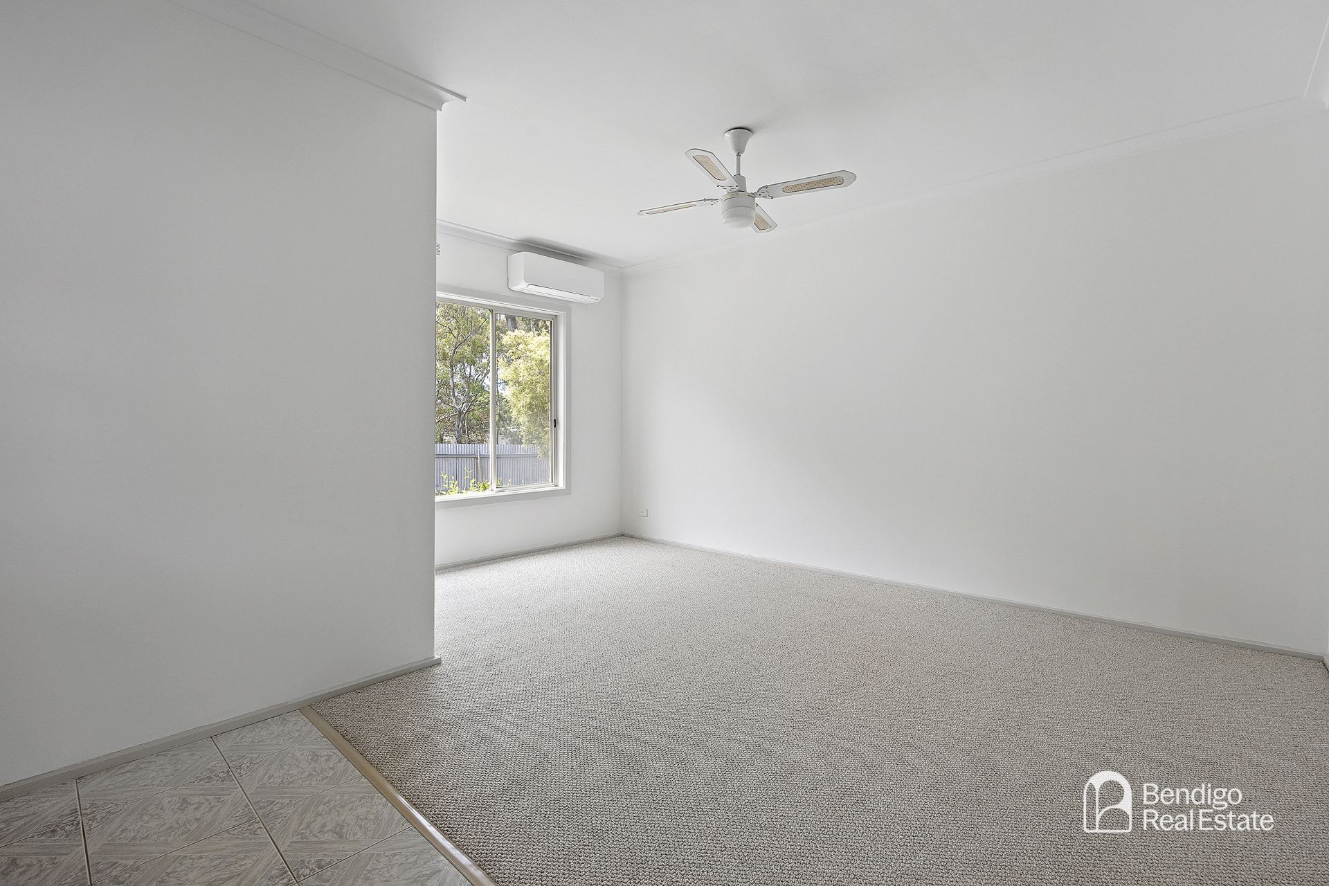 3/3B Spring Gully Road Quarry Hill VIC, Hill - Thumbnail 2