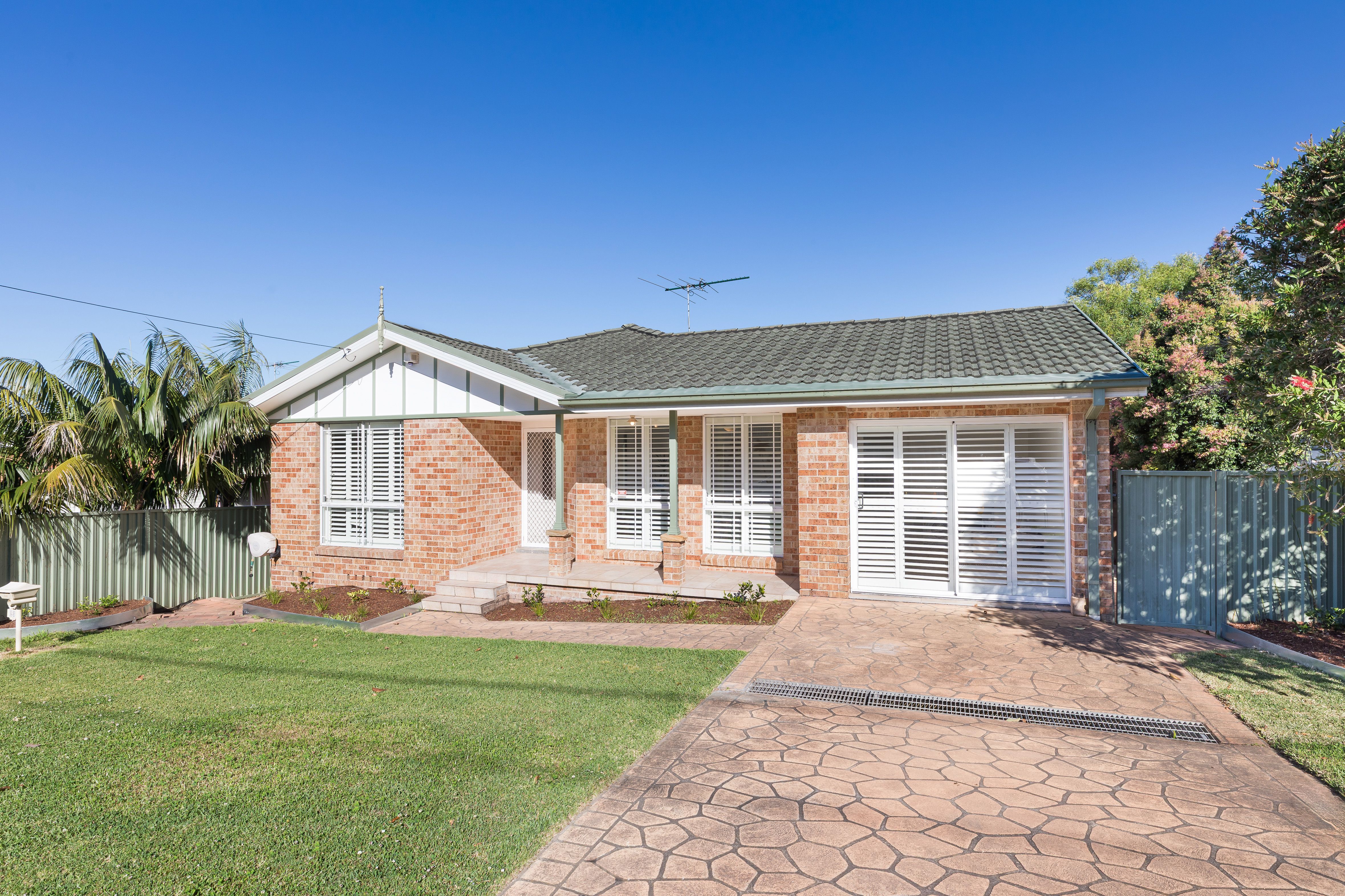 23 David Avenue CARINGBAH SOUTH 2229