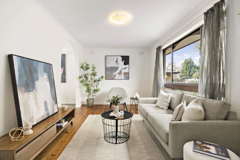 2/10 Goulburn Avenue, Reservoir
