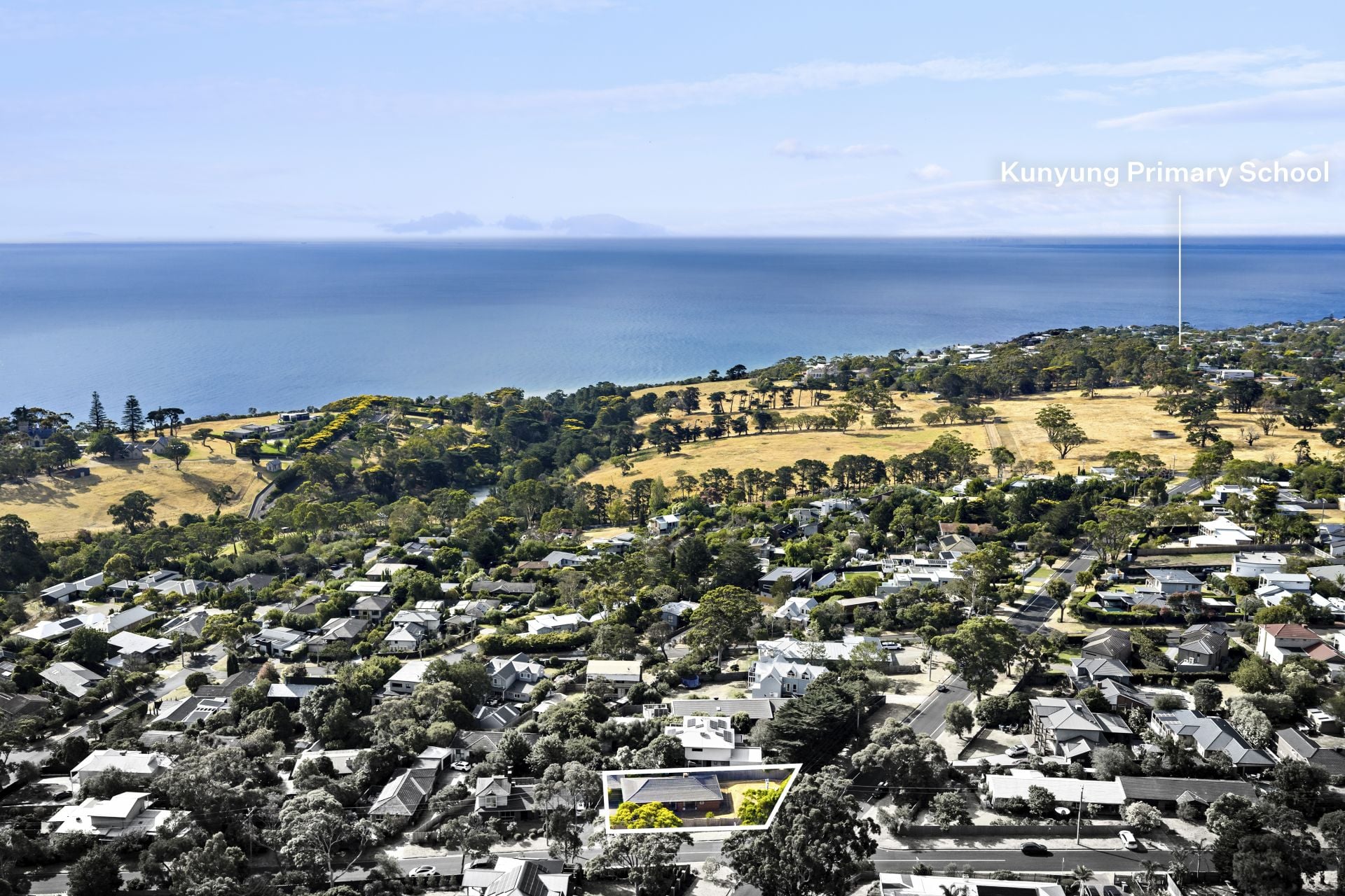 1/30 Volitans Avenue, Mount Eliza - Image 1