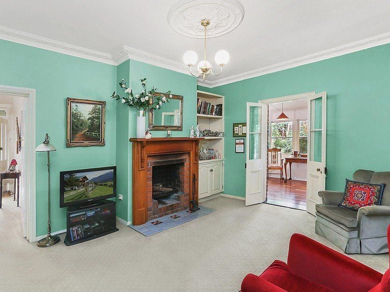 50 The Grove, Austinmer - Thumbnail 2