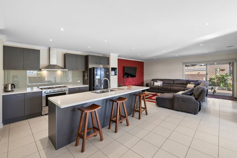 12 Dawkins Avenue, Fraser Rise