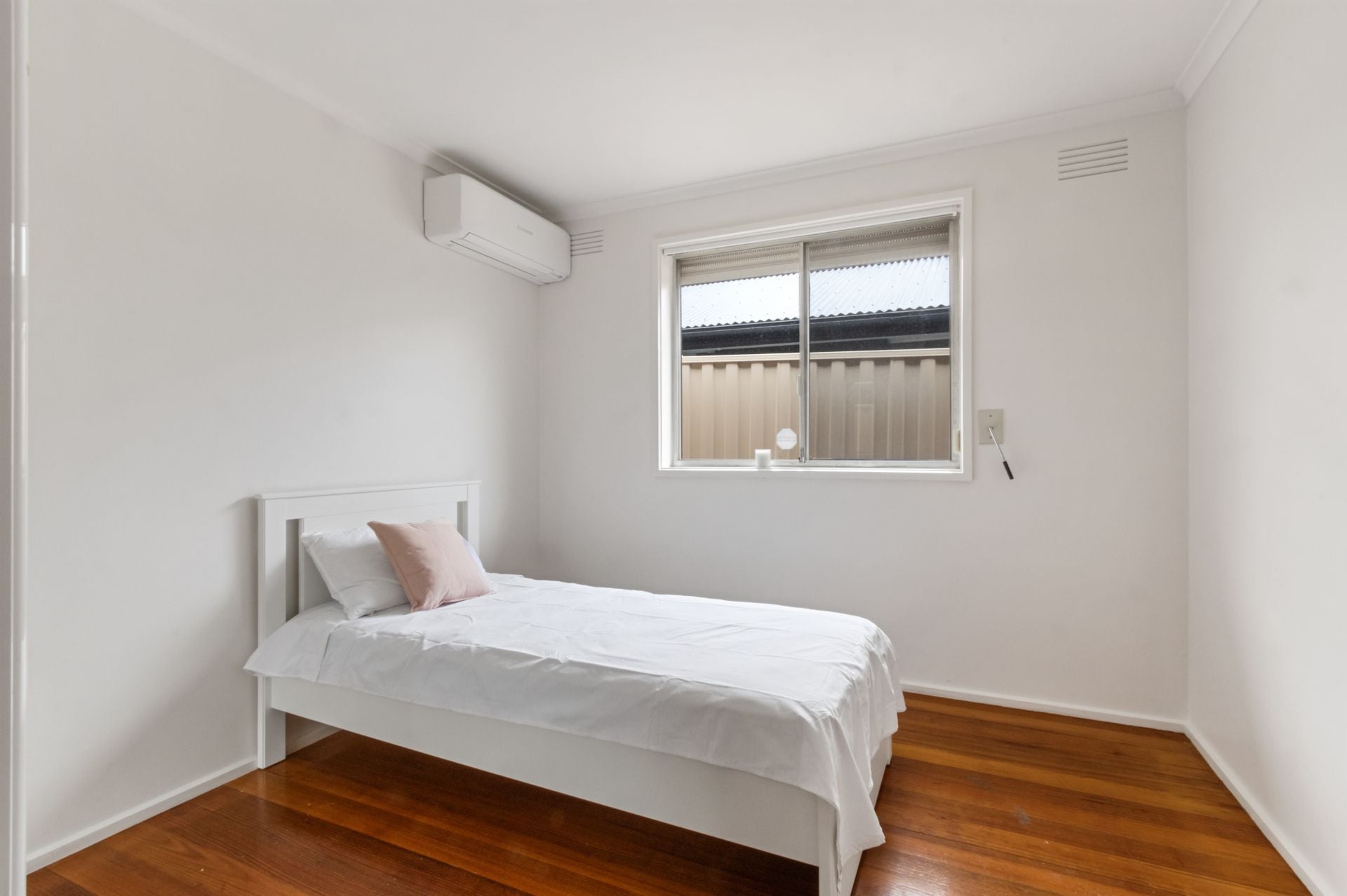 Discover Exceptional Family Living in the Heart of Lalor