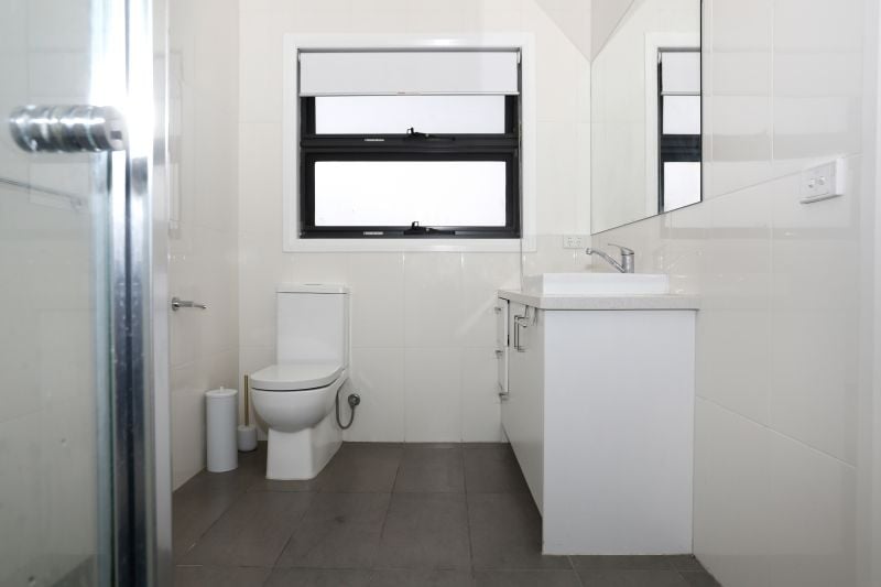 2/68 Heyington Avenue, Thomastown