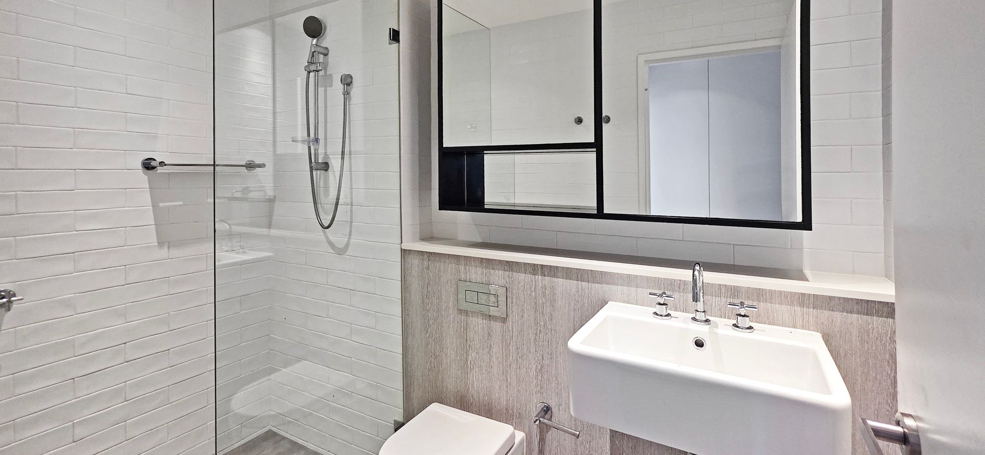 604/1 Foreshore Boulevard Woolooware NSW, Woolooware - Thumbnail 5