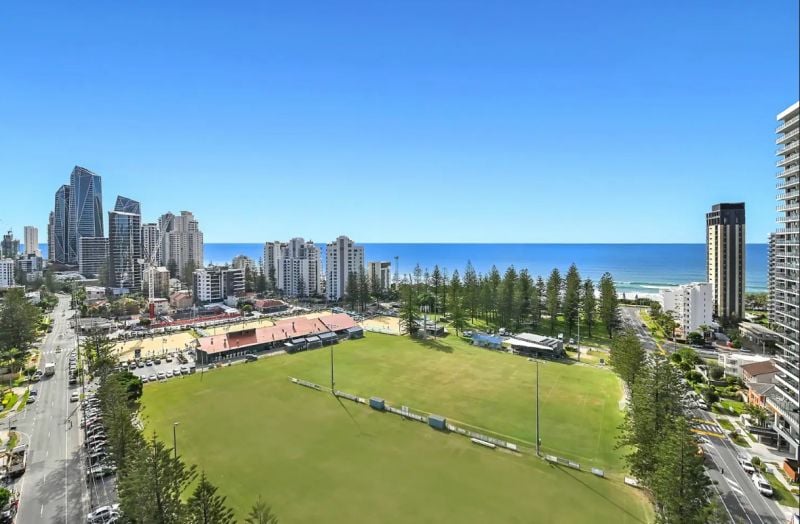 603/146 Surf Parade, Broadbeach - Thumbnail 4