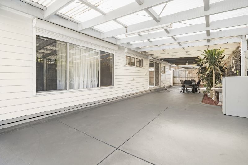 27 Poplar Street, Thomastown