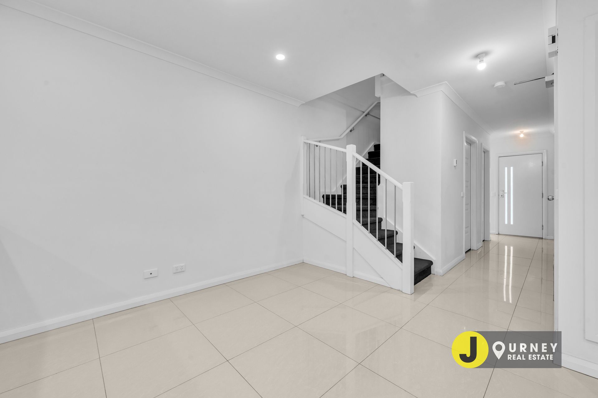 2/56 Hemmings Street, Dandenong VIC, Dandenong - Thumbnail 3