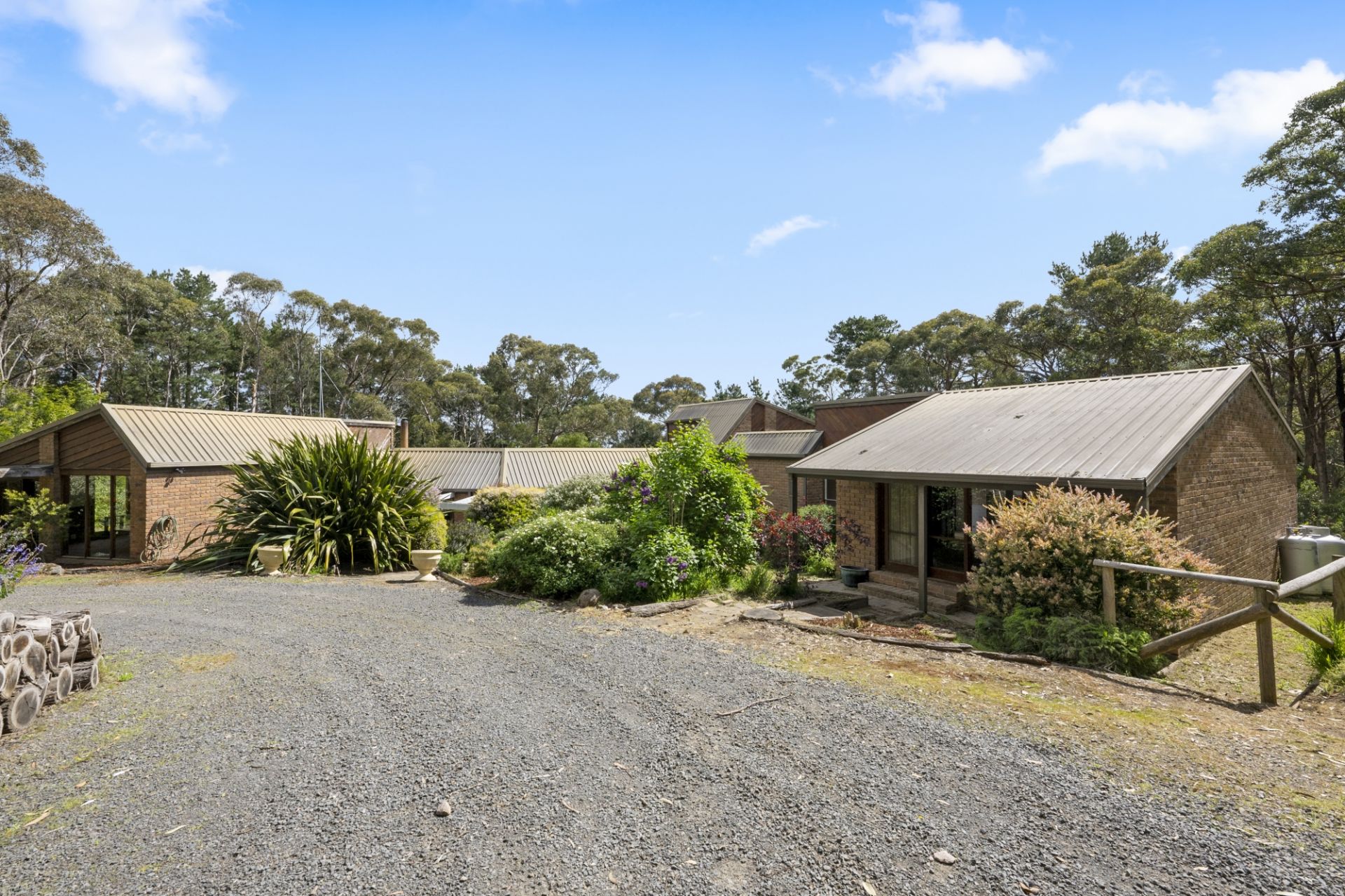 71 Hendersons Lane, Buninyong, Buninyong - Thumbnail 3