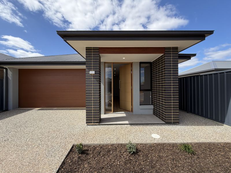 11 Peony Road, Angle Vale SA 5117