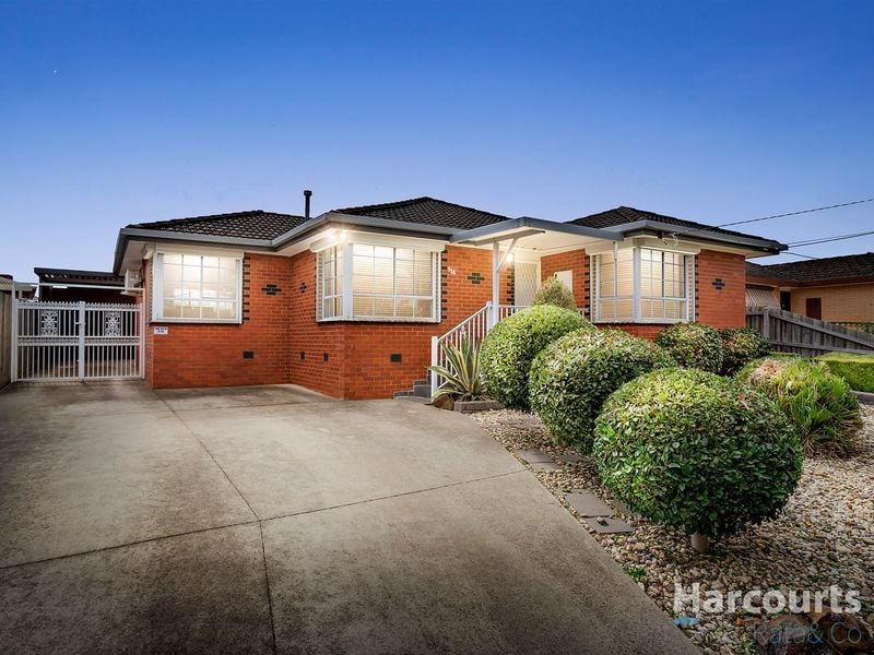 114 Edgars Road, Thomastown