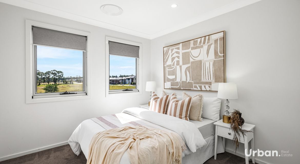 Colebee 16 Sandalwood Crescent