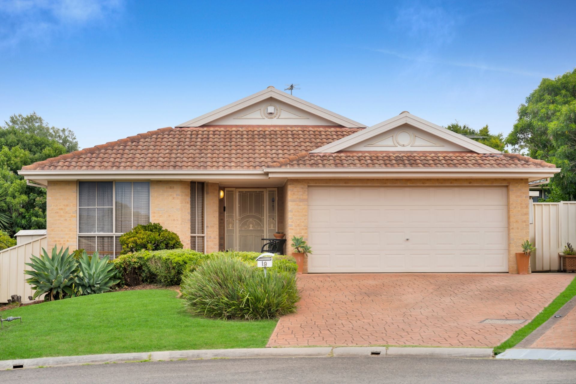 19 Patherton Place, Narellan Vale, Narellan Vale - Image 1