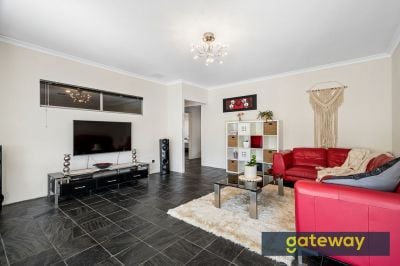 2 Grampian Crescent, Aubin Grove