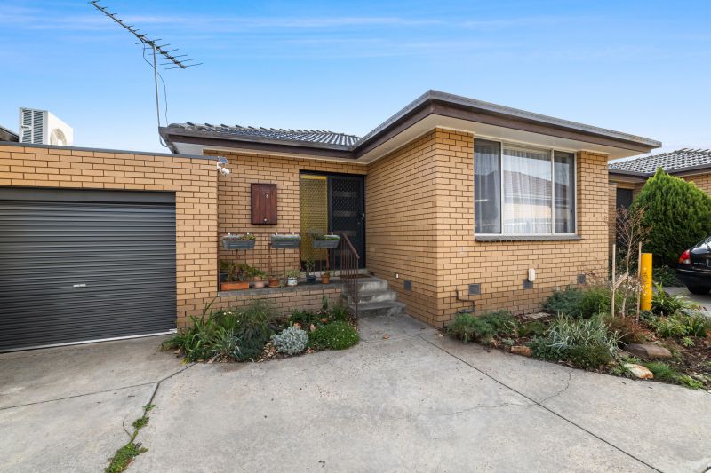 3/11 Chaleyer Street, Reservoir