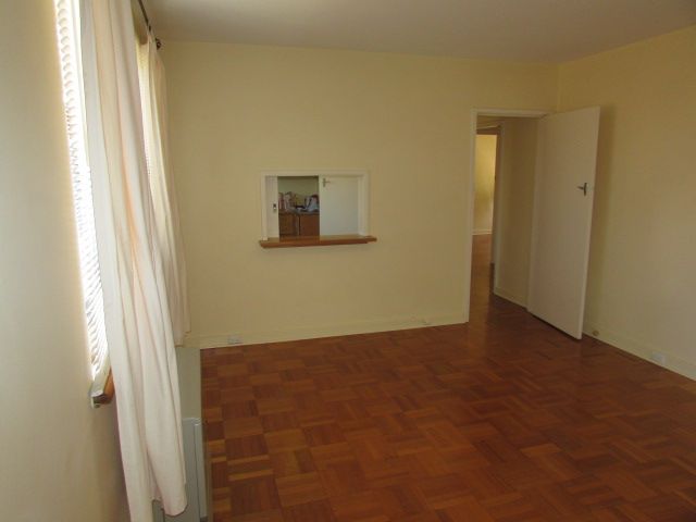 Spacious Light Filled Apartment!