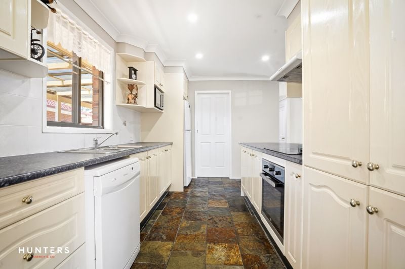 27 Lobelia Crescent, Quakers Hill